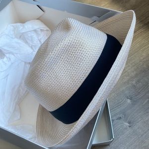 Eric Javits Cream Classic Squishee Hat